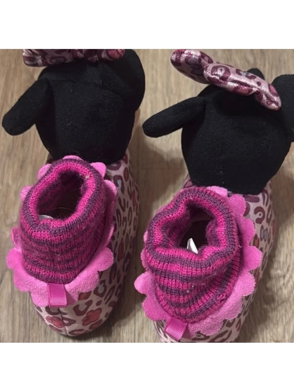 Disney Baby Minnie Mouse Pink Leopard Plush Crib Shoes Baby Toddler Size 5-6